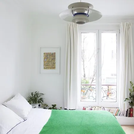 Lovely Parisian Flat In Montmartre Appartement